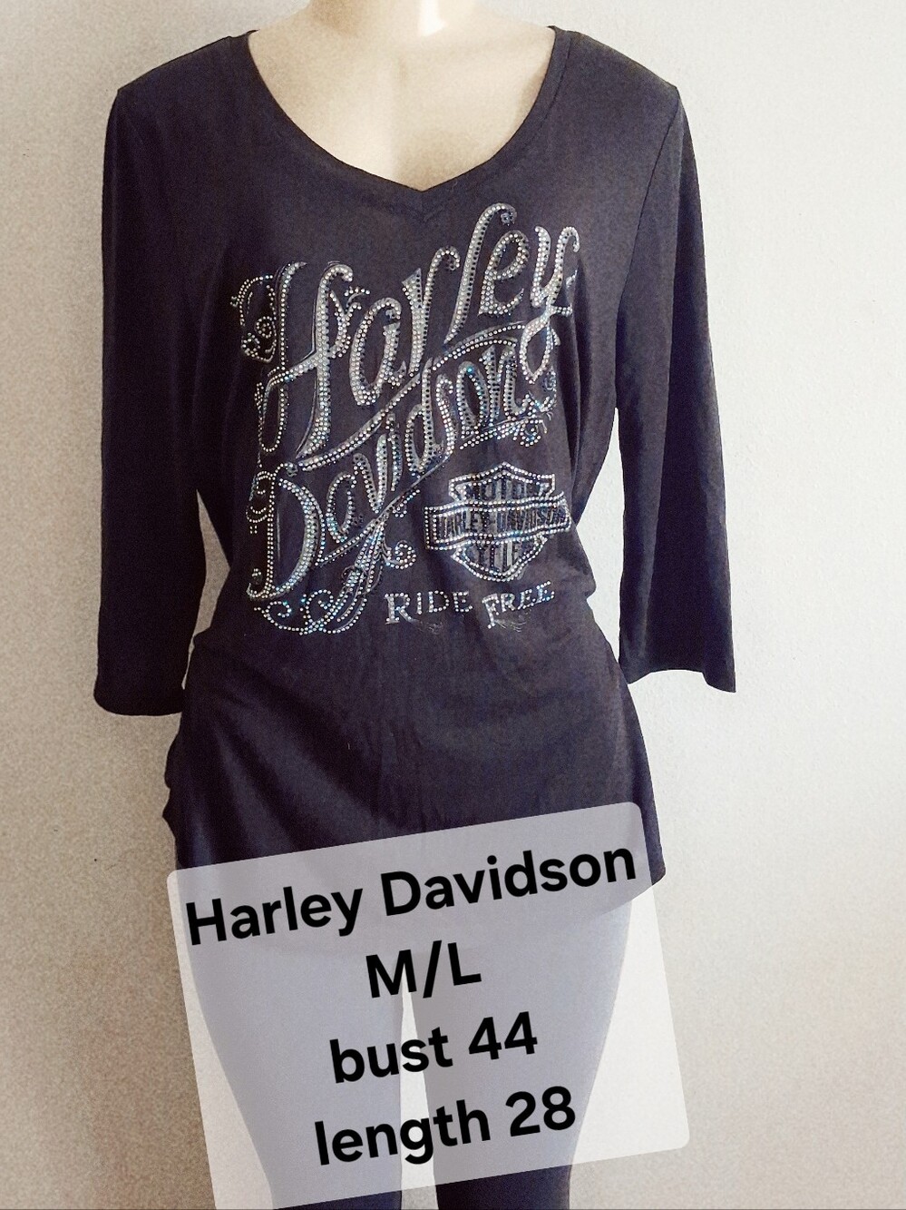 Harley-Davidson Black V‑Neck Rhinestone Script Long Sleeve Top